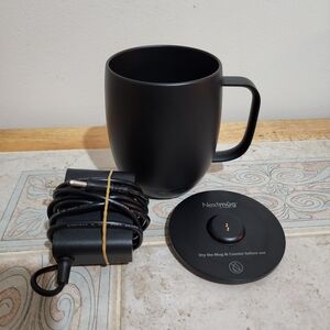 Nextmug Black Smart Mug with Charger and Lid
